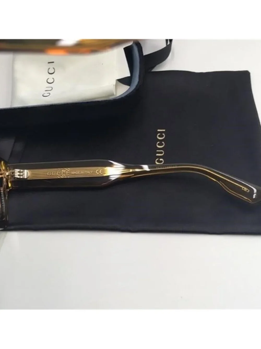 GUCCI EYEWEAR GG1085S SUNGLASSES Yellow & Grey